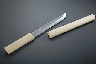 Paper cutting knife