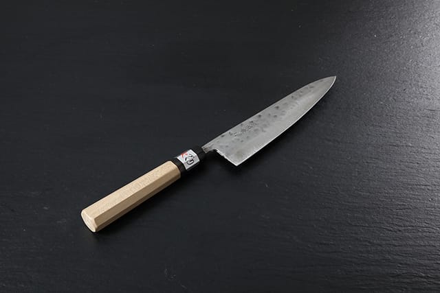 Petty knife [Maboroshi] + Octagonal handle with buffalo horn ferrule